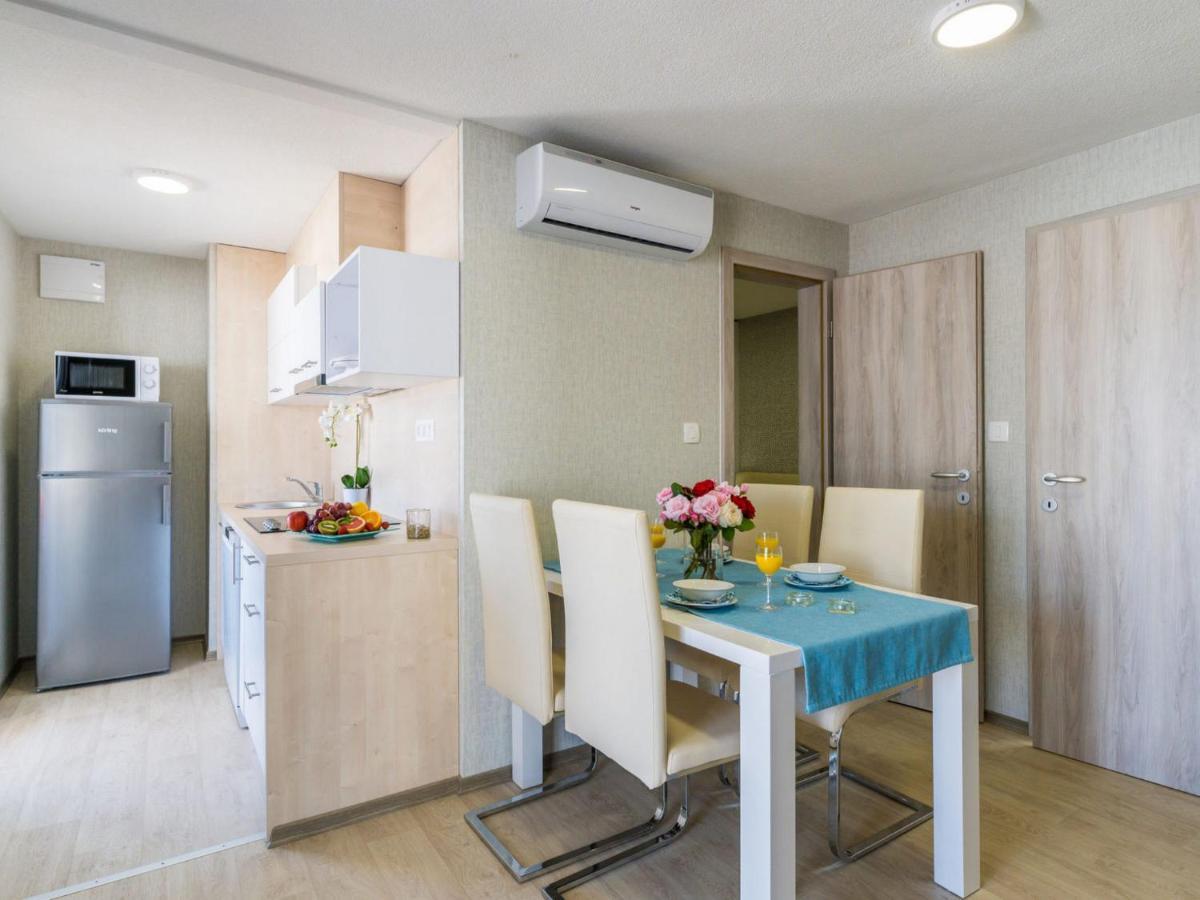 Holiday Home Seaside Mobile Home By Interhome Šilo Eksteriør billede